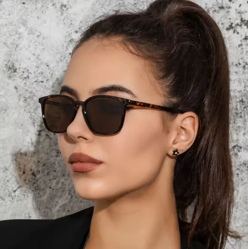 Deborah UV400 Vintage Square Sunglasses